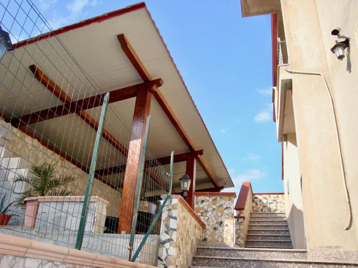 Alba Serena Santa Caterina Dello Ionio Marina Exterior foto